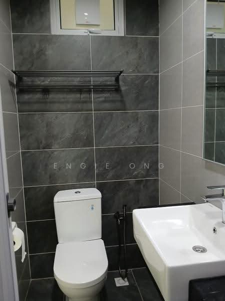 Condominium for Rent at Lucerne Residences - Engie Ong - Bathroom - PropertyGuru.com.my