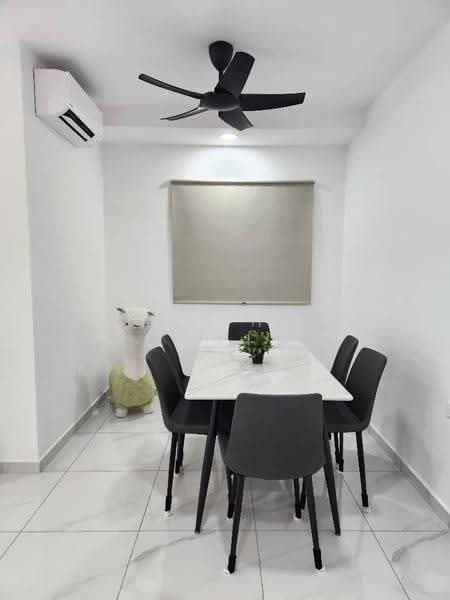 Service Residence for Rent at Sinaran @ Utropolis - Boon Haw Ooi - Dining Room - PropertyGuru.com.my