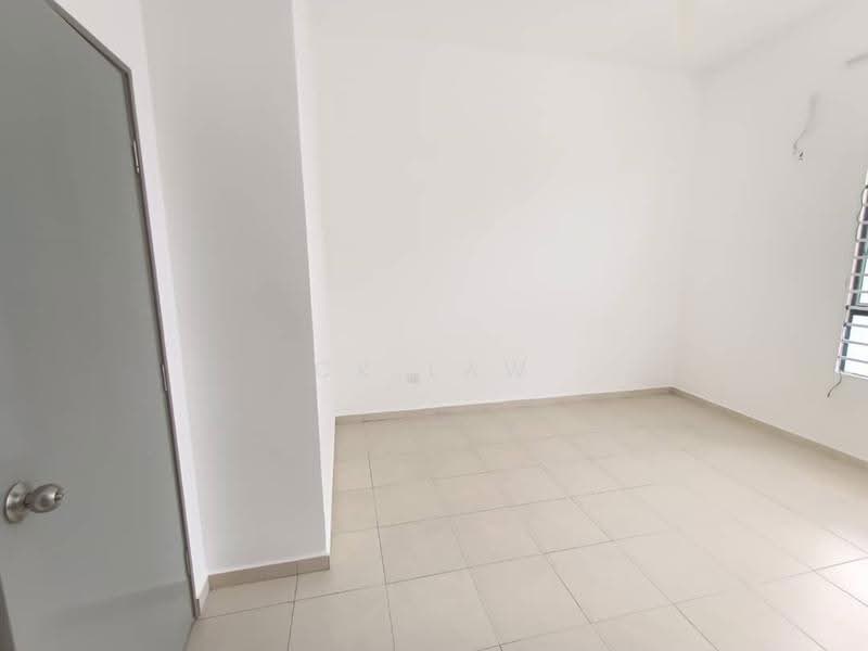 2-storey Terraced House for Sale in Setia Ecohill (Semenyih) - CK Law - Interior - PropertyGuru.com.my
