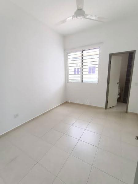 2-storey Terraced House for Sale in Setia Ecohill (Semenyih) - CK Law - Interior - PropertyGuru.com.my