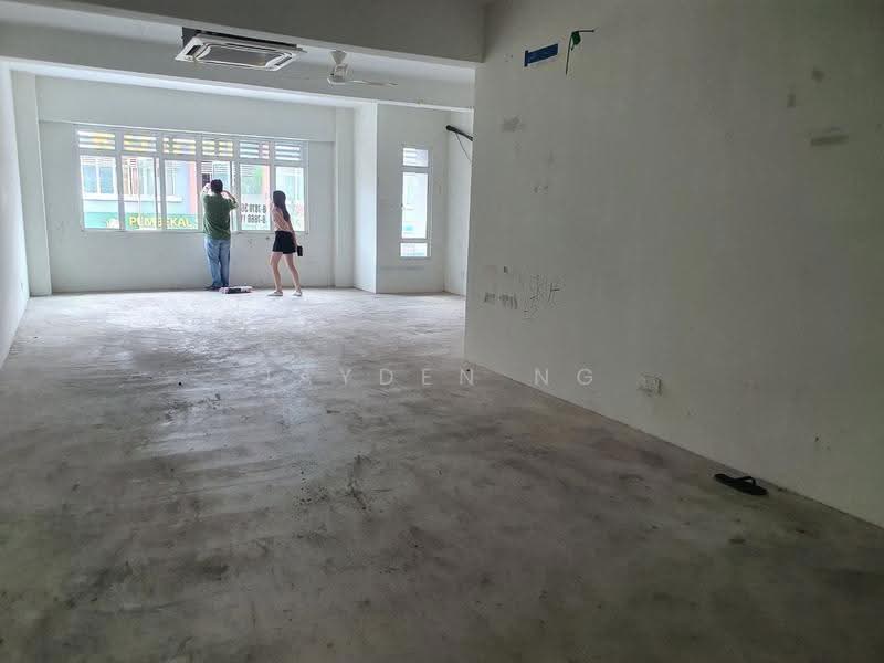Shop for Sale in Tampoi (Johor) - Jayden Ng - Interior - PropertyGuru.com.my