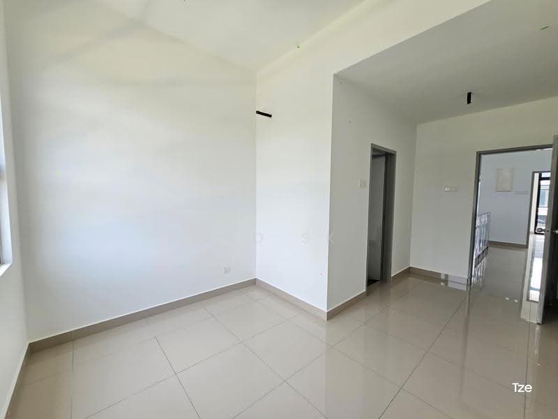 Rumah Teres untuk Dijual di Taman Ponderosa (Johor Bahru) - Leo SK - PropertyGuru.com.my