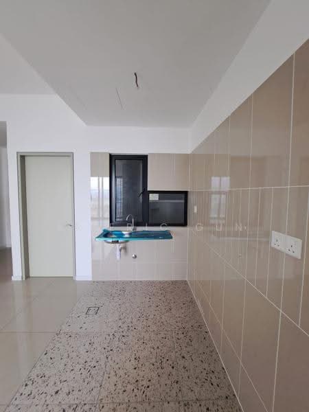 Pangsapuri untuk Dijual di Dedaun Residensi - SR Eric Gun - Kitchen - PropertyGuru.com.my
