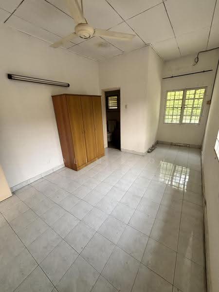 2-storey Terraced House for Sale in Bandar Kinrara Seksyen 1 (Bandar Kinrara) - Jolin Choi - Interior - PropertyGuru.com.my