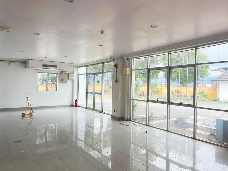 Detached Factory for Rent in Kawasan Perindustrian Balakong (Balakong) - Jackie Ng - Interior - PropertyGuru.com.my