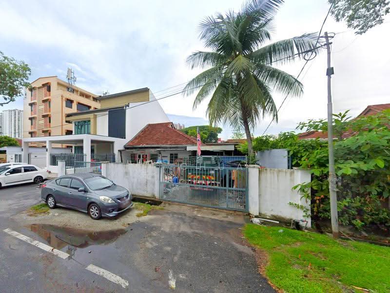 Semi-Detached House for Rent in Jelutong (Penang) - Jin Chuah - Exterior - PropertyGuru.com.my