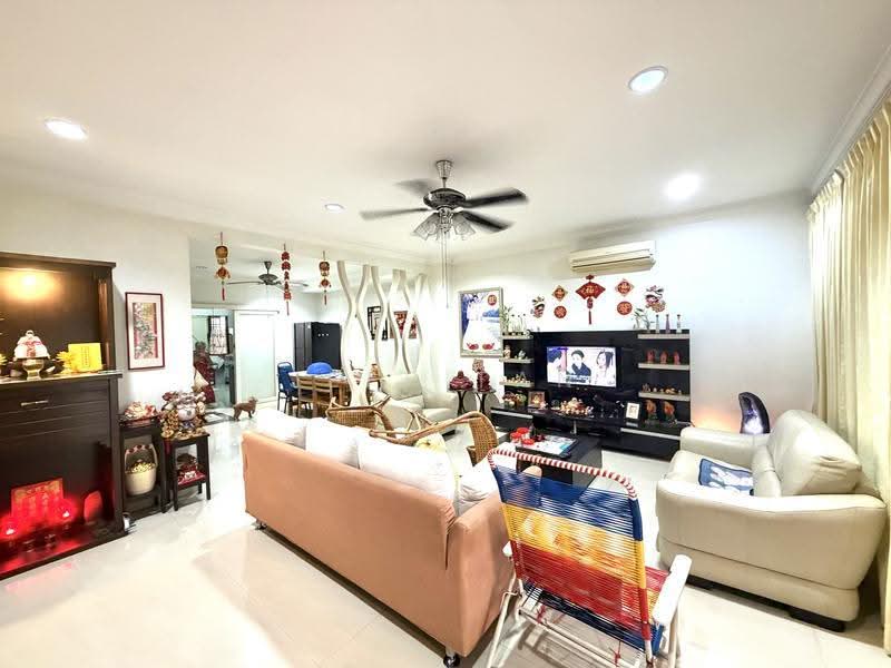 2-storey Terraced House for Sale in Ayer Itam (Penang) - Jeff Tan - Living Room - PropertyGuru.com.my