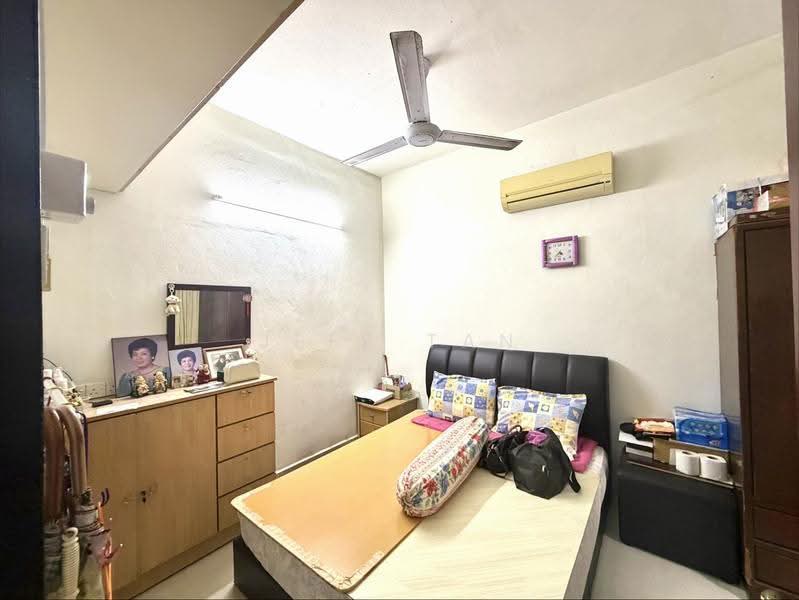 2-storey Terraced House for Sale in Ayer Itam (Penang) - Jeff Tan - Bedroom - PropertyGuru.com.my