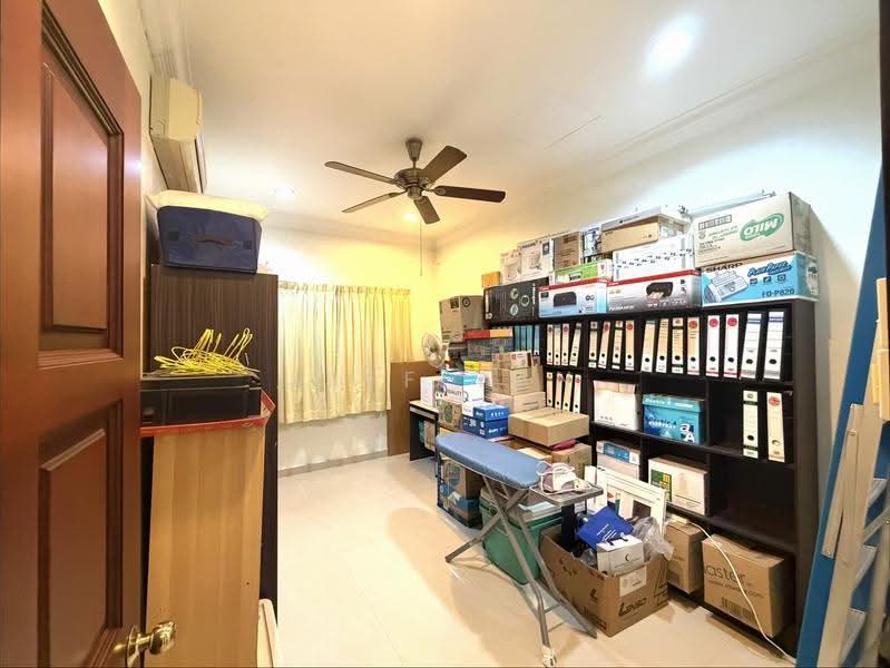2-storey Terraced House for Sale in Ayer Itam (Penang) - Jeff Tan - Study - PropertyGuru.com.my