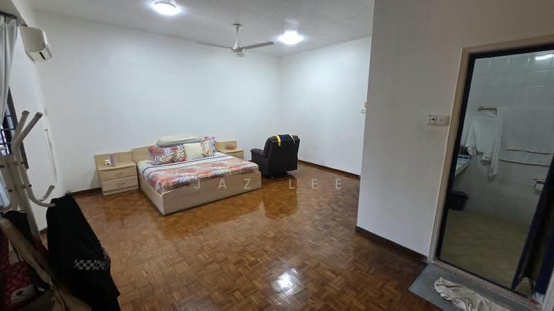 Rumah Teres 2-Tingkat untuk Dijual di Taman Ungku Tun Aminah (Skudai) - Jaz Lee - PropertyGuru.com.my