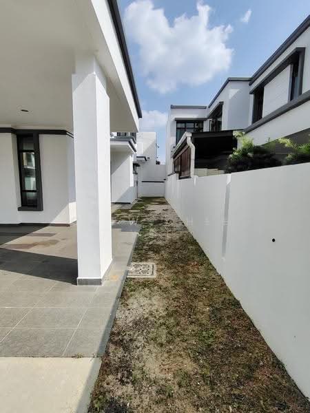 Cluster House for Rent in Taman Adda Heights (Tebrau) - Chew Chee Yee - Exterior - PropertyGuru.com.my