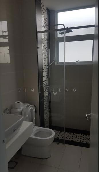 Service Residence for Rent at Skypod Residence - Lim Cheng Tow - Bathroom - PropertyGuru.com.my