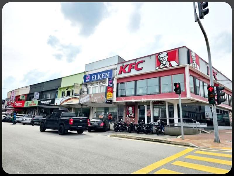 Shop for Rent in Sea Park (Petaling Jaya) - Henry Lim - Exterior - PropertyGuru.com.my