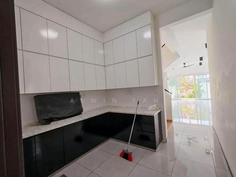 Cluster House for Sale in Horizon Hills (Iskandar Puteri (Nusajaya)) - Alwin Tan - Kitchen - PropertyGuru.com.my