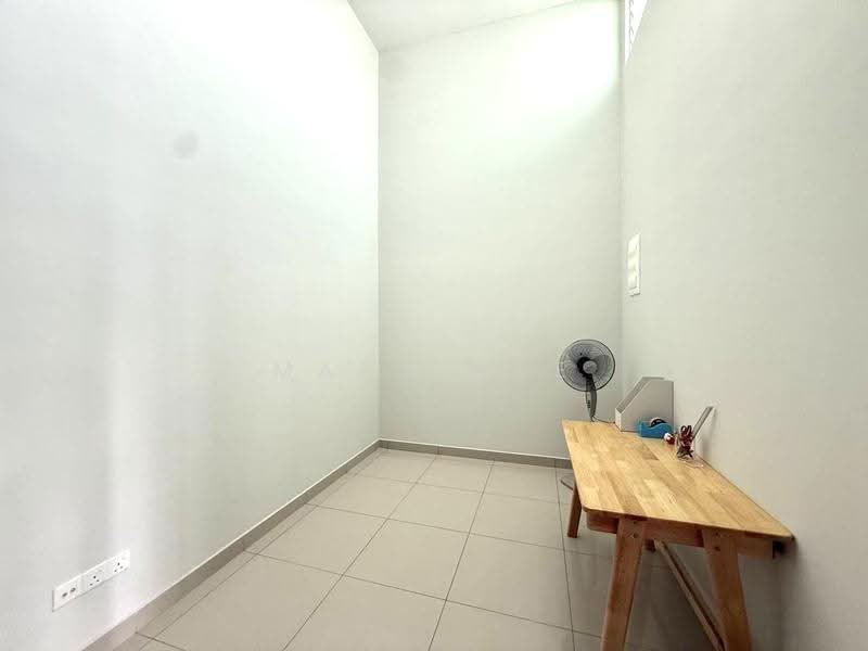 Rumah Teres 2-Tingkat untuk Dijual di Taman Impian Emas (Skudai) - Mars Hoe - Study - PropertyGuru.com.my
