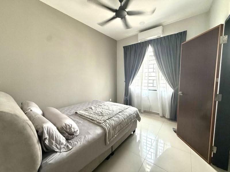 Rumah Teres 2-Tingkat untuk Dijual di Taman Impian Emas (Skudai) - Mars Hoe - Bedroom - PropertyGuru.com.my