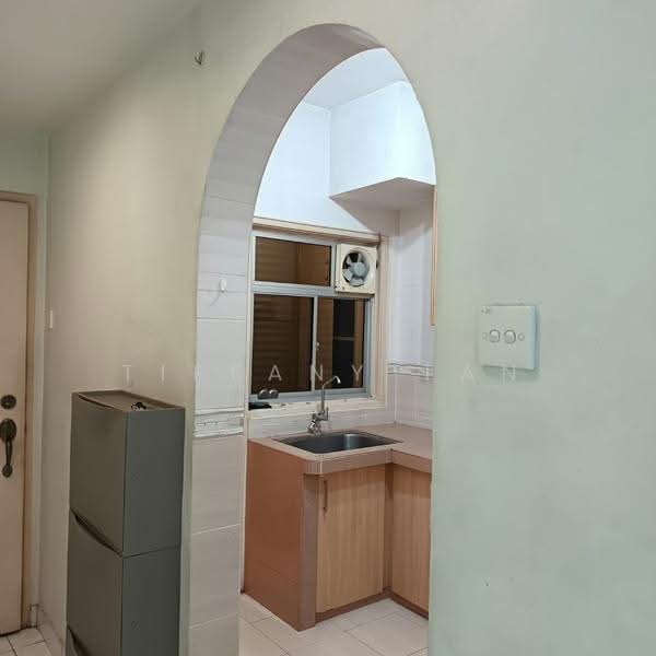 Pangsapuri untuk Disewa di SD Apartments II - Tiffany Tan - Kitchen - PropertyGuru.com.my