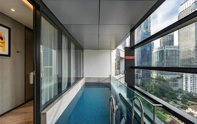 Kediaman Servis untuk Dijual di Imperial Lexis - Eric Wei - Balcony - PropertyGuru.com.my
