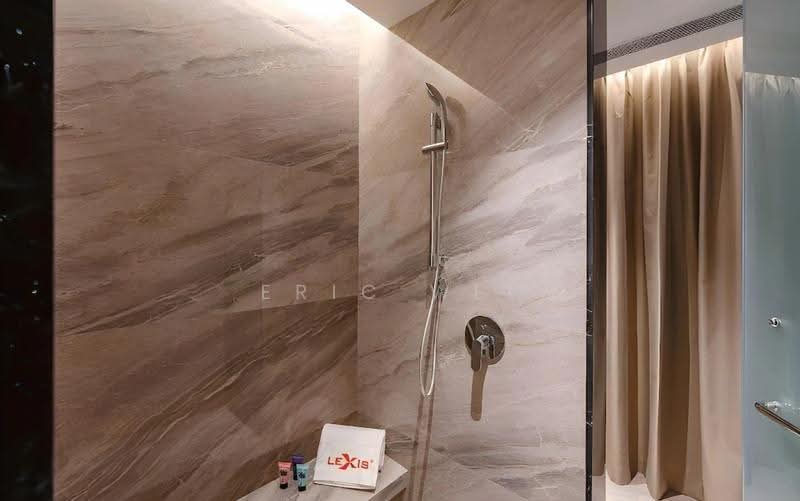 Kediaman Servis untuk Dijual di Imperial Lexis - Eric Wei - Bathroom - PropertyGuru.com.my