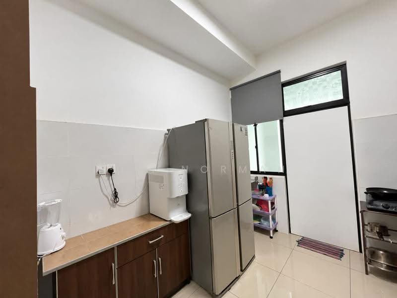 Rumah Teres 2-Tingkat untuk Dijual di Kota Masai (Pasir Gudang) - Sufi Norman - Kitchen - PropertyGuru.com.my