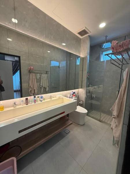 Semi-Detached House for Sale in Nusa Duta (Iskandar Puteri (Nusajaya)) - Alwin Tan - Bathroom - PropertyGuru.com.my