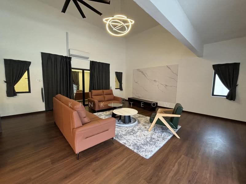 Bungalow House for Sale in Leisure Farm (Gelang Patah) - Kinki Teow - Living Room - PropertyGuru.com.my