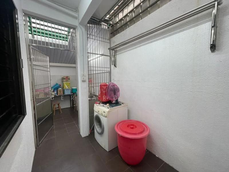 Semi-Detached House for Sale in Pantai Jerejak (Bayan Lepas) - Bernard Chew - Interior - PropertyGuru.com.my