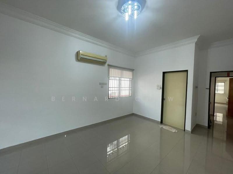 Semi-Detached House for Sale in Pantai Jerejak (Bayan Lepas) - Bernard Chew - Interior - PropertyGuru.com.my