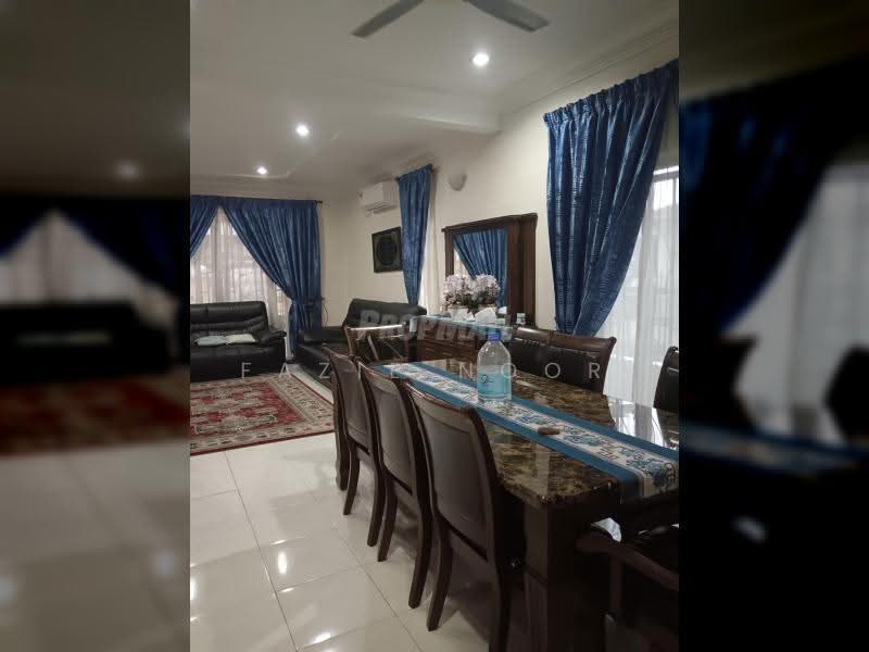 Rumah Teres 2-Tingkat untuk Dijual di Shah Alam (Selangor) - Fazie Noor - Living Room - PropertyGuru.com.my