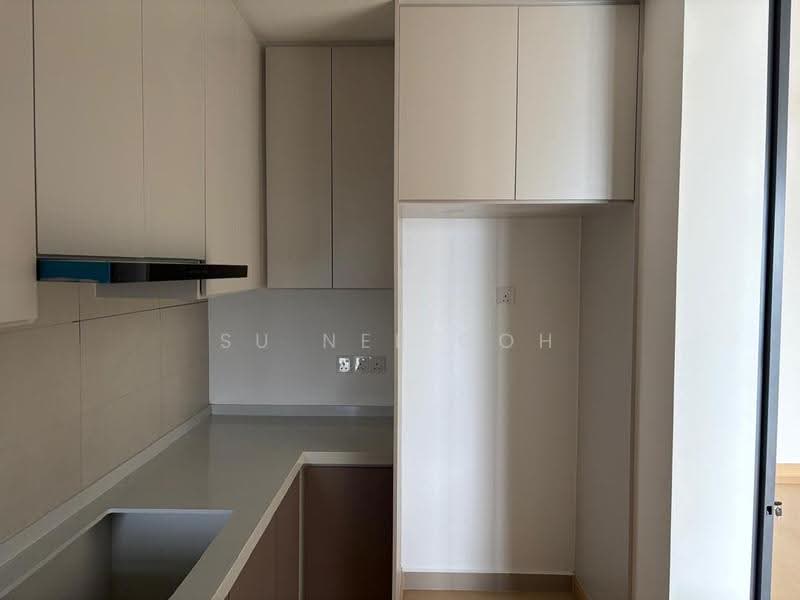 Kediaman Servis untuk Dijual di Residensi Ava @ Kiara Bay - Su Nee Goh - Kitchen - PropertyGuru.com.my