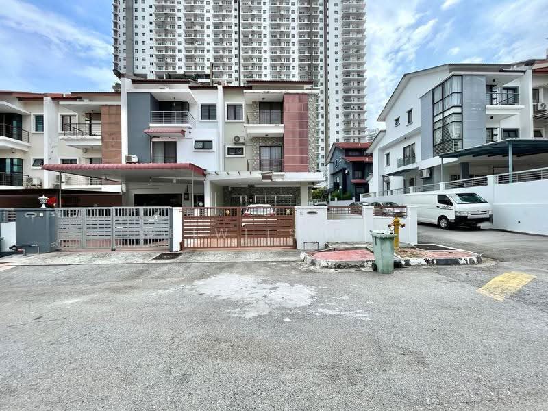 Rumah Teres 3-Tingkat untuk Dijual di Bayan Lepas (Penang) - Welwits Sim - Exterior - PropertyGuru.com.my