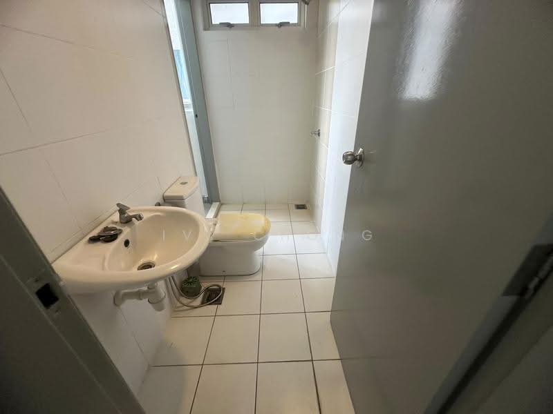 Condominium for Rent at The Wharf Residence - Ivy Chong - Bathroom - PropertyGuru.com.my