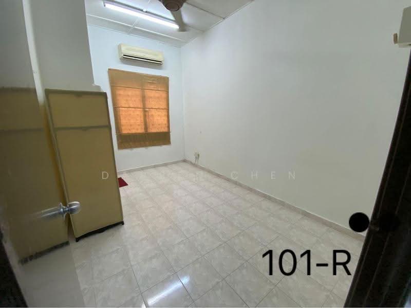 2-storey Terraced House for Sale in Bandar Bukit Tinggi 2 (Klang) - Darren Chen - Interior - PropertyGuru.com.my