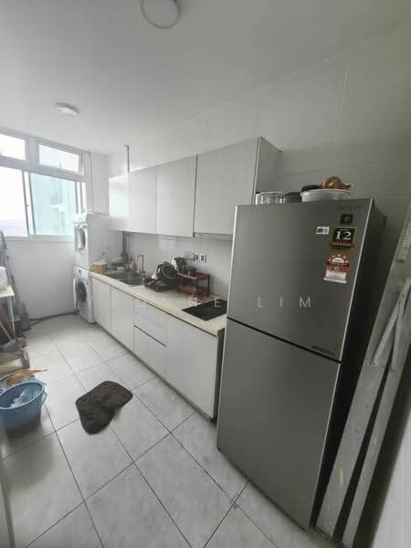Kediaman Servis untuk Dijual di Paragon Suites @ CIQ - Yvonne Lim - Kitchen - PropertyGuru.com.my