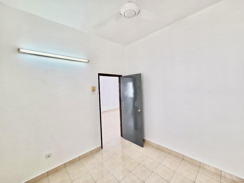 2-storey Terraced House for Sale in Taman Mutiara Rini (Skudai) - Janice . - PropertyGuru.com.my