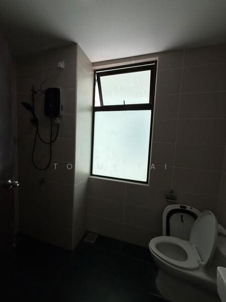 Service Residence for Rent at Wave @ Marina Cove - Tommy Tai - Bathroom - PropertyGuru.com.my