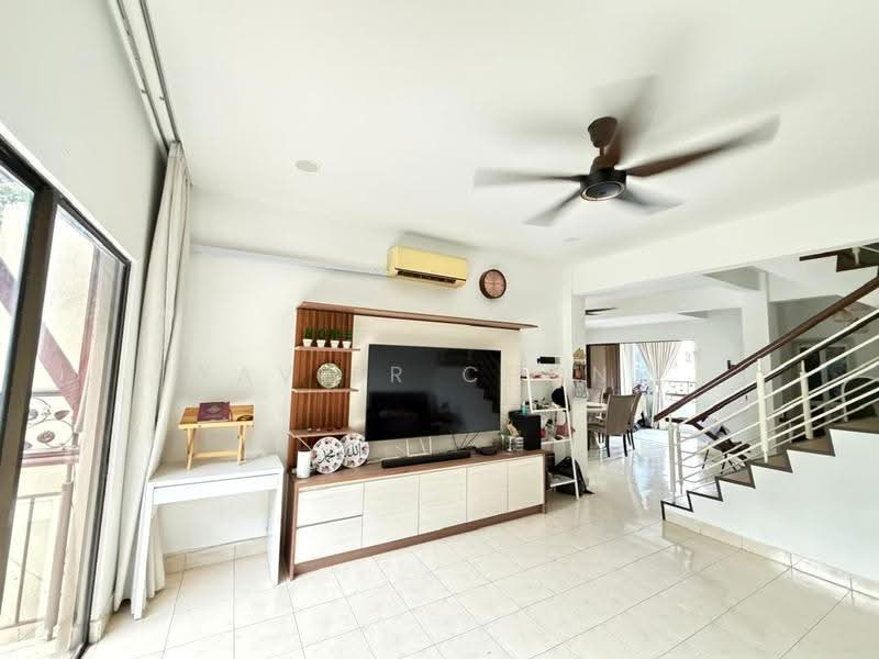 Rumah Bandar untuk Dijual di Bandar Sri Permaisuri (Cheras) - Xavier Chong - Living Room - PropertyGuru.com.my