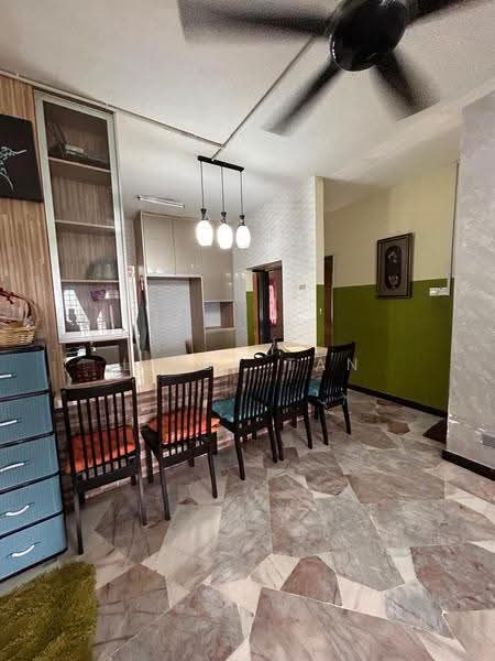 Pangsapuri untuk Dijual di Sri Ledang - Libby Tan - Dining Room - PropertyGuru.com.my