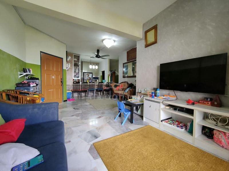 Pangsapuri untuk Dijual di Sri Ledang - Libby Tan - Living Room - PropertyGuru.com.my
