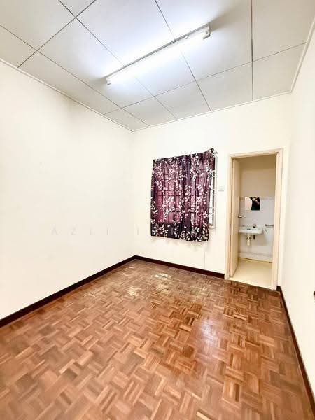 2-storey Terraced House for Sale in Bandar Tasik Kesuma (Beranang) - Azli Ibrahim - Interior - PropertyGuru.com.my