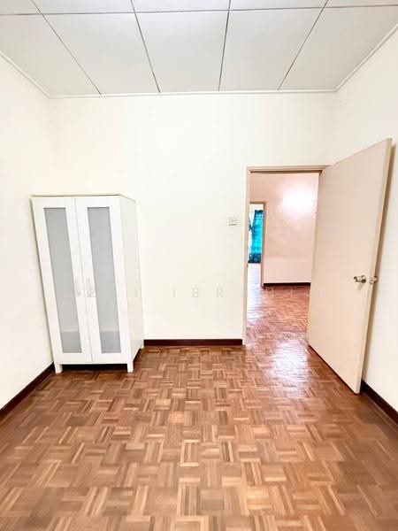 2-storey Terraced House for Sale in Bandar Tasik Kesuma (Beranang) - Azli Ibrahim - Interior - PropertyGuru.com.my