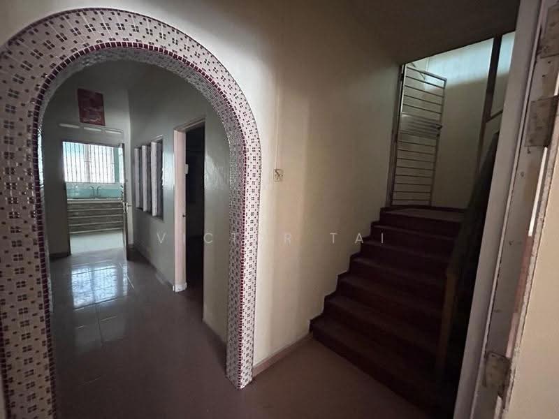 Commercial Semi-D for Rent in Taman Pelangi (Johor Bahru) - Victor Tai - Corridor - PropertyGuru.com.my