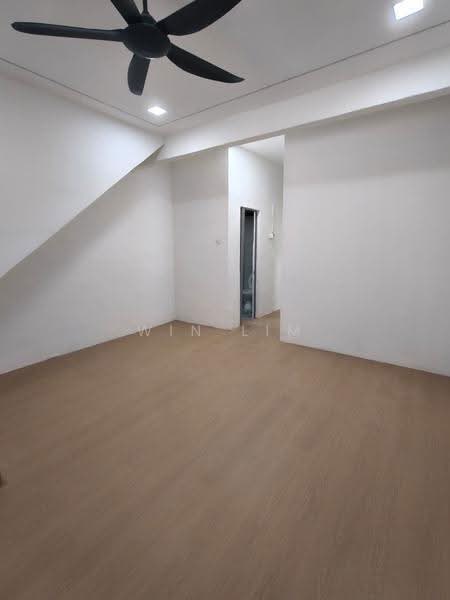 2-storey Terraced House for Sale in Taman Orkid (Batu Pahat) - Win Lim - Interior - PropertyGuru.com.my