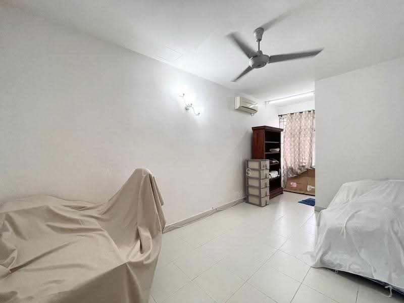 3-storey Terraced House for Sale in Bayan Lepas (Penang) - Welwits Sim - Living Room - PropertyGuru.com.my