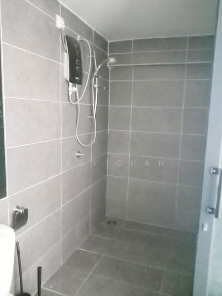 Kondominium untuk Disewa di Empire Damansara (Empire SOHO 2) - Abby Chan - Bathroom - PropertyGuru.com.my