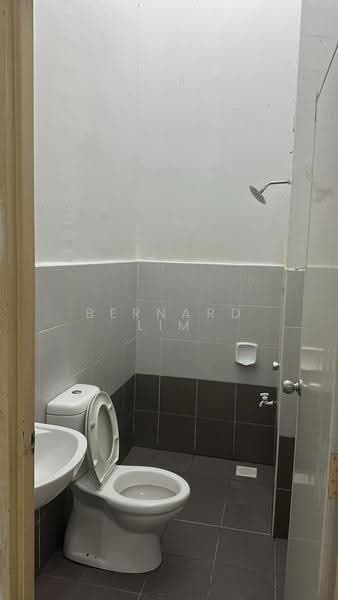 Rumah Teres 2-Tingkat untuk Disewa di Bandar Putra Kulai (Kulai) - Bernard Lim - PropertyGuru.com.my