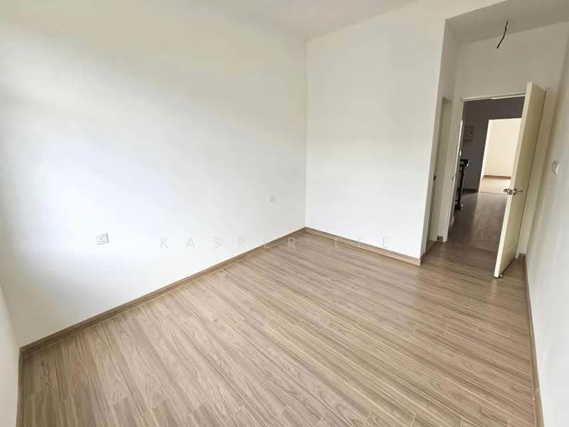2-storey Terraced House for Sale in Taman Damansara Aliff (Tampoi) - Kasper Lee - Interior - PropertyGuru.com.my