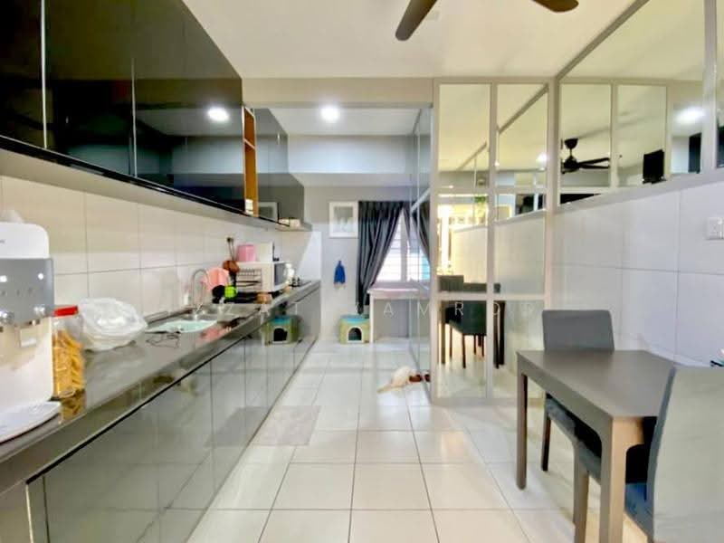 Rumah Teres 2-Tingkat untuk Dijual di Kuala Selangor (Selangor) - Izzat Zamros - Kitchen - PropertyGuru.com.my