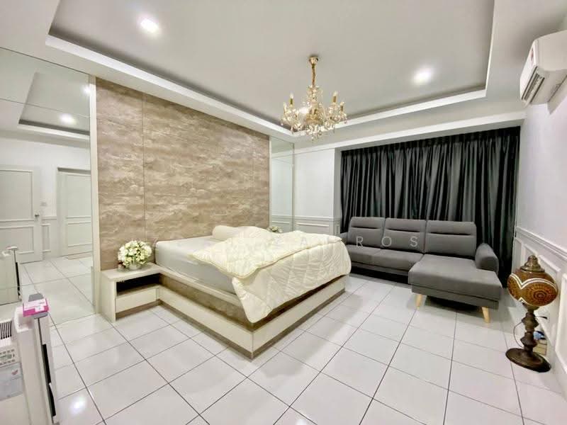 Rumah Teres 2-Tingkat untuk Dijual di Kuala Selangor (Selangor) - Izzat Zamros - Bedroom - PropertyGuru.com.my