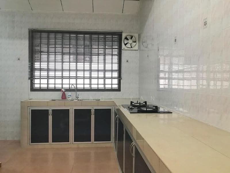 2-storey Terraced House for Sale in Taman Desa Tebrau (Tebrau) - Grace Yan - Kitchen - PropertyGuru.com.my